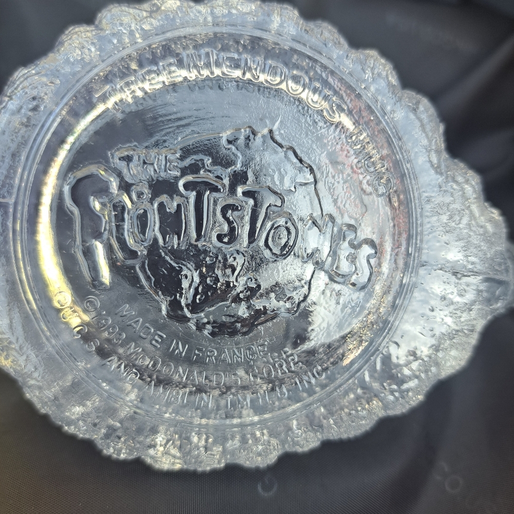McDonald's The Flintstones Tree Glass Mug c1993 Collectible Glass. - Picture 3 of 6